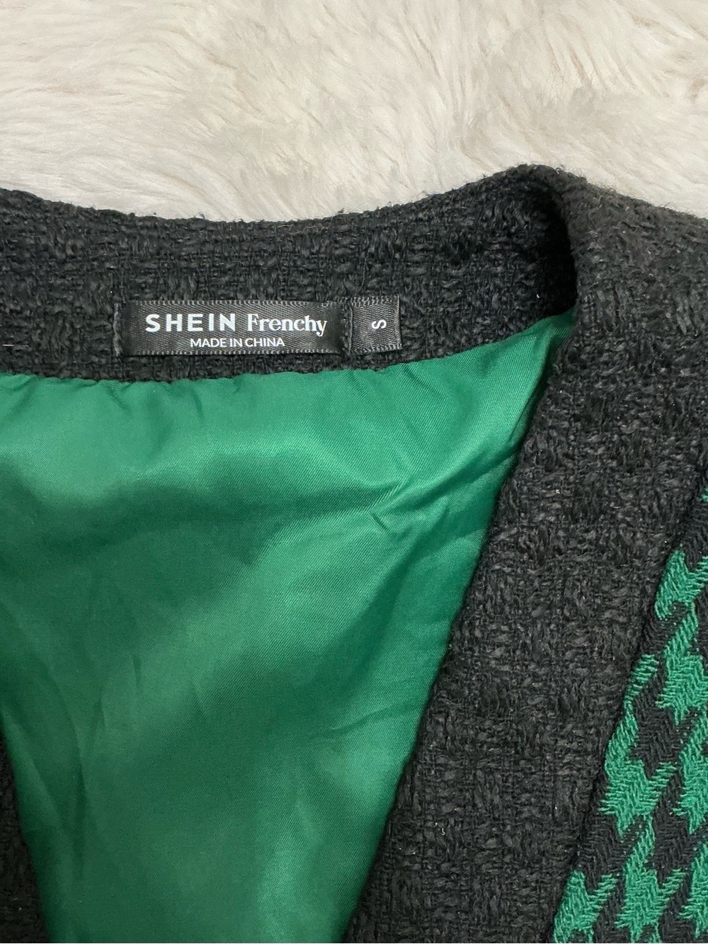 SHEIN - Green & Black Houndstooth Knit Vest Set - Picture 11 of 14